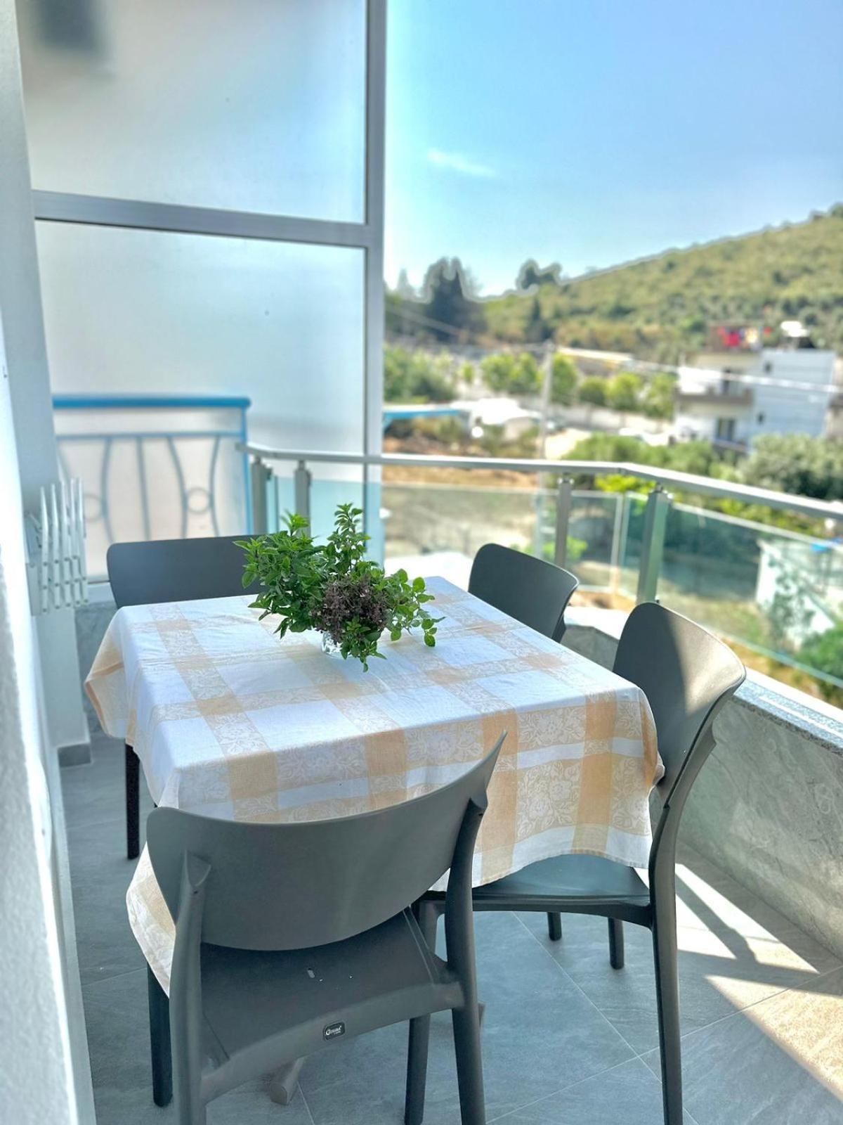 Apartaments Rraku Saranda Zewnętrze zdjęcie