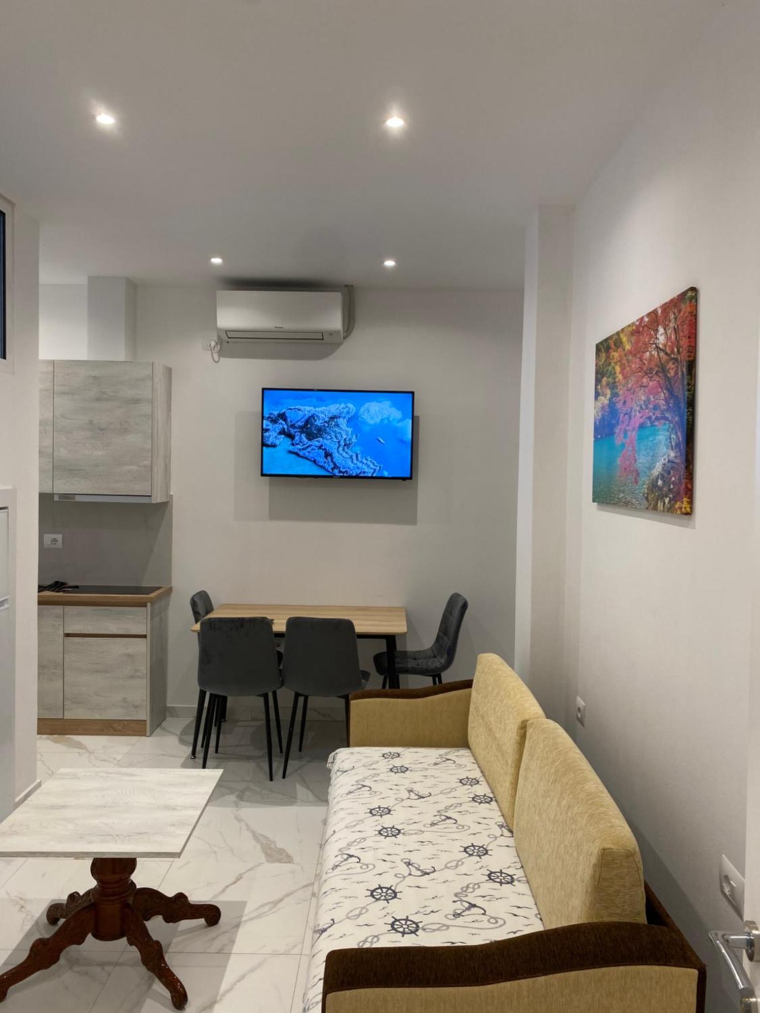 Apartaments Rraku Saranda Zewnętrze zdjęcie
